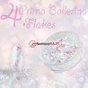 Ozdoby Prima Ballerina Flakes 04, s ktorými vytvoríte zaujímavú manikúru.  Môžete ich použiť na ozdobenie celej plochy nechtov alebo len na jej časť. Sú vhodné na aplikáciu pri gélovej, gél lakovej aj akrylovej metóde
