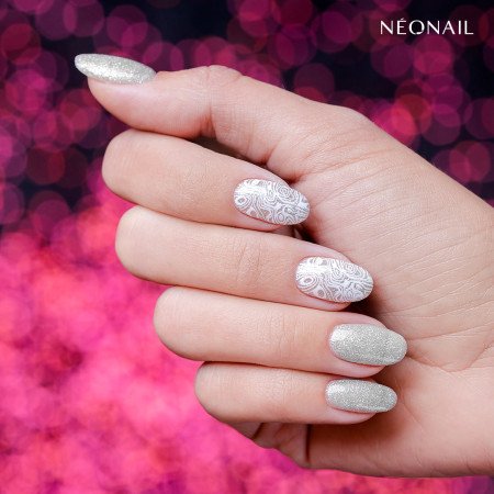 NeoNail báza Glitter effect Silver Shine 7,2ml - Akcia - len za 9.9 Eur | NechtovyRaj.sk - Všetko pre Vašu krásu